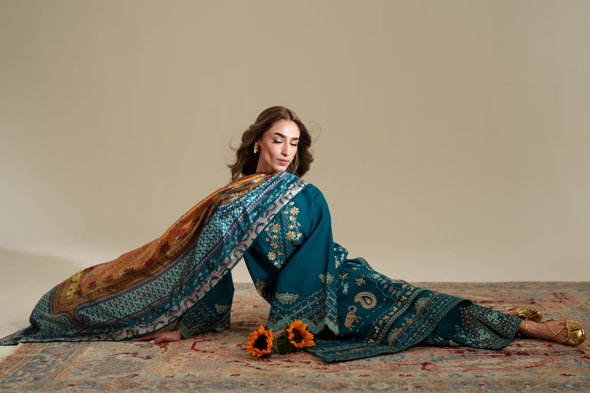 Pakistani Designer Clothing – ZAIB